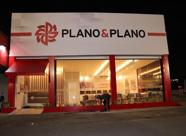 Stand — projeto 66