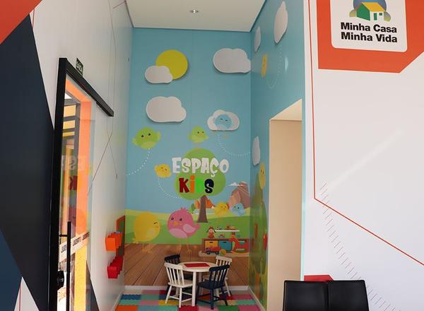 Stand — projeto 77